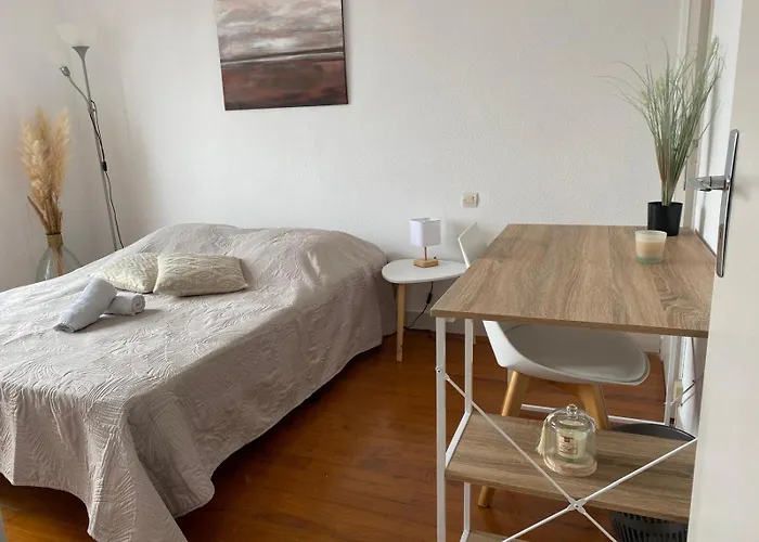 Cosy Vue Cathedrale - Parking